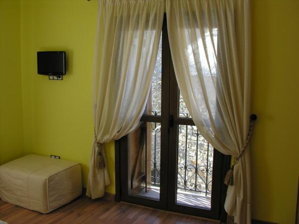 Hostal Rural Casa Parda Tramacastilla de Tena Room photo