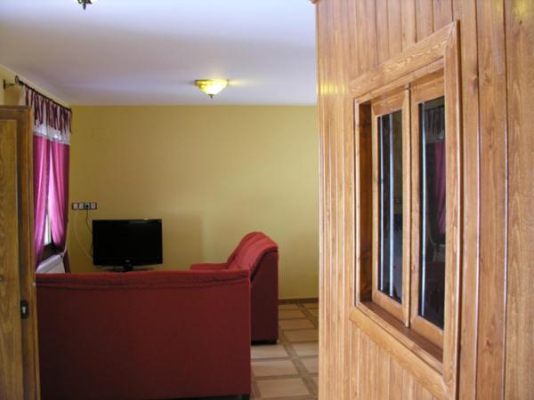 Hostal Rural Casa Parda Tramacastilla de Tena Exterior photo